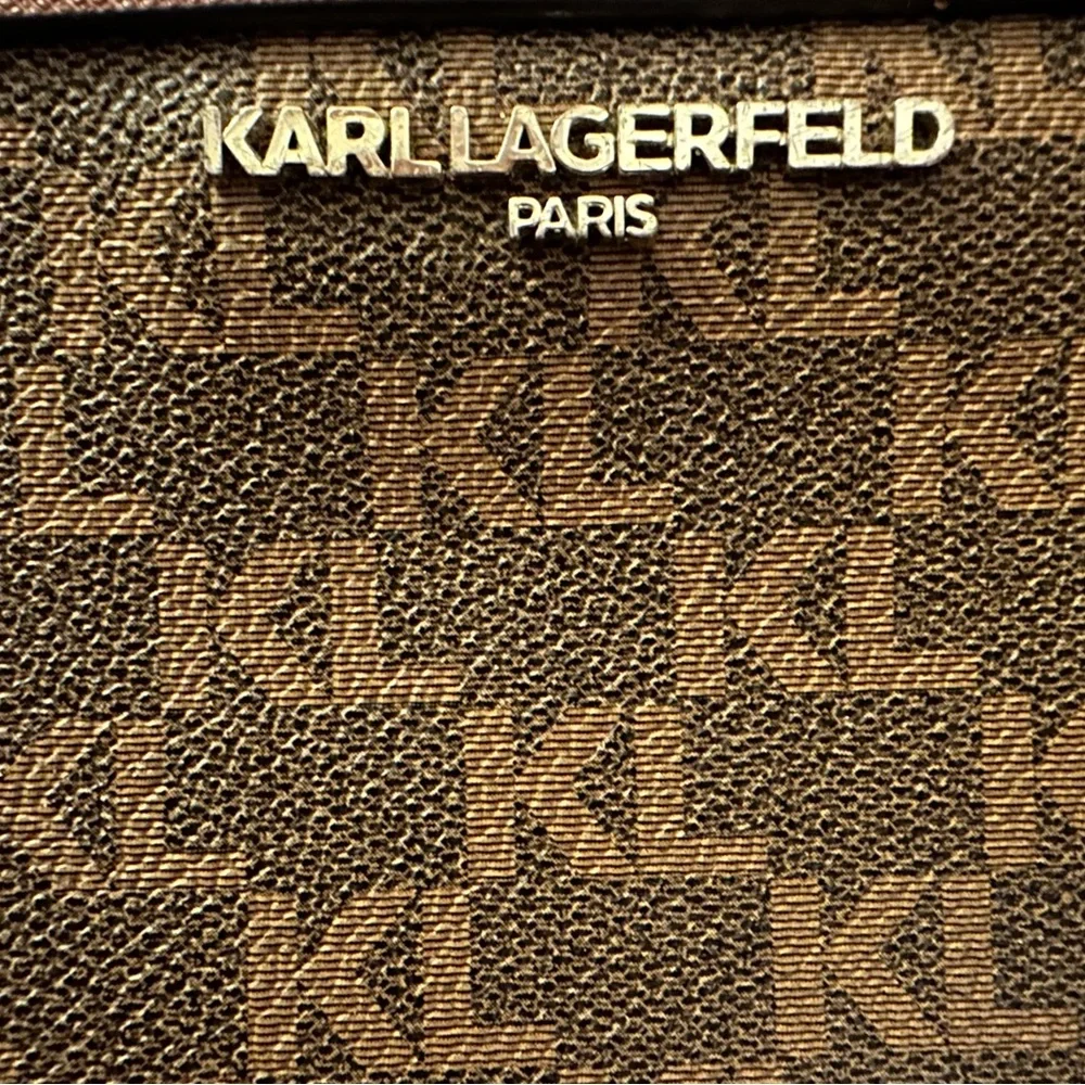 Karl Lagerfeld great little